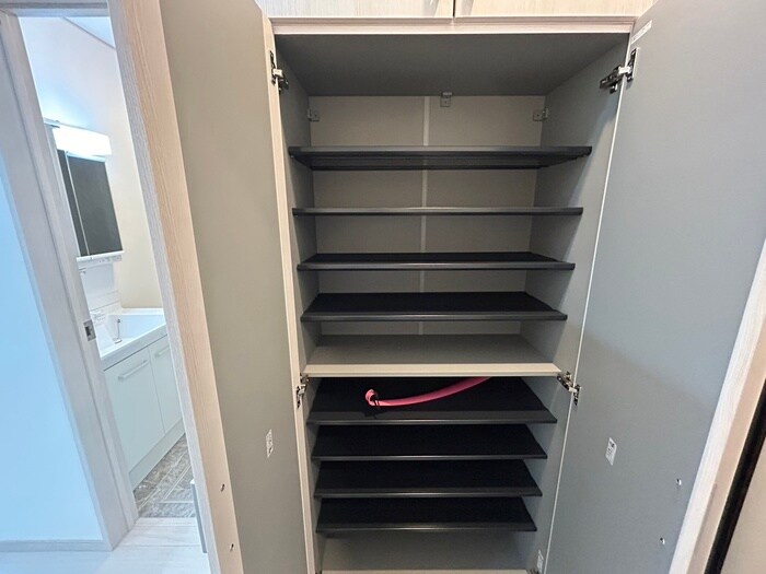 物件内観写真18　(靴箱)