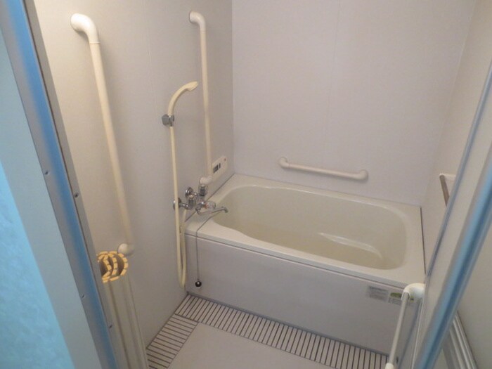 物件内観写真11　(バス／シャワールーム等)