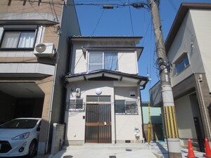 酒井様東野百拍子町貸家外観写真