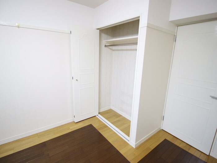 物件内観写真13　(収納)