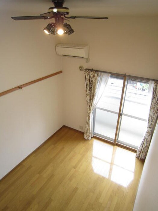 物件内観写真12　(居室)