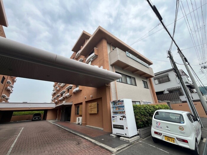 物件外観写真4　(外観写真)