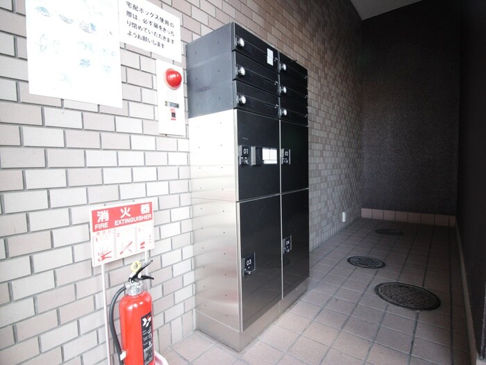 物件外観写真6　(建物設備)