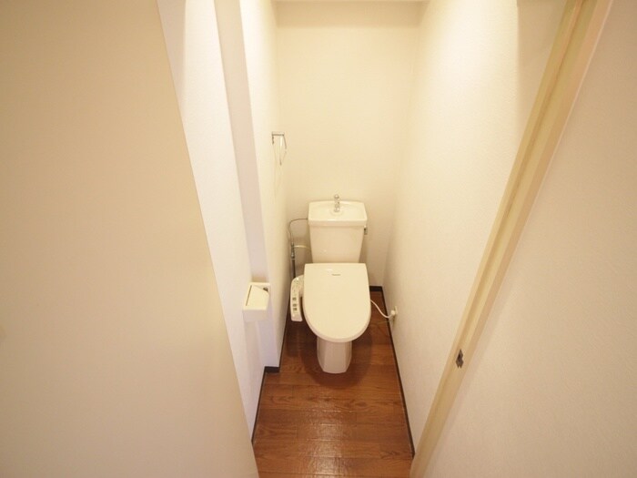 物件内観写真10　(トイレ)