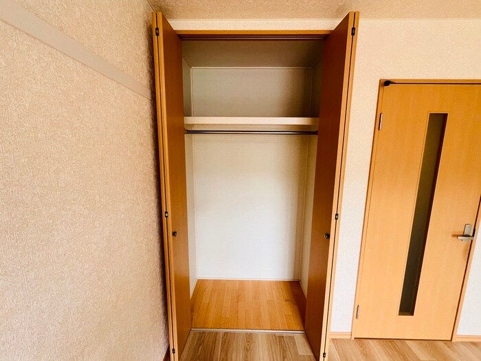 物件内観写真12　(収納)