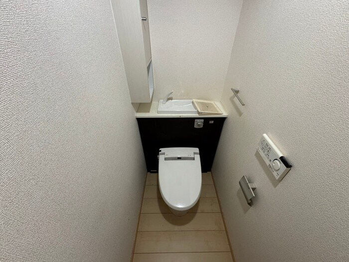 物件内観写真10　(トイレ)