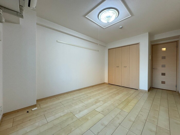 物件内観写真13　(居室)
