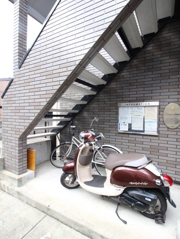 駐輪場