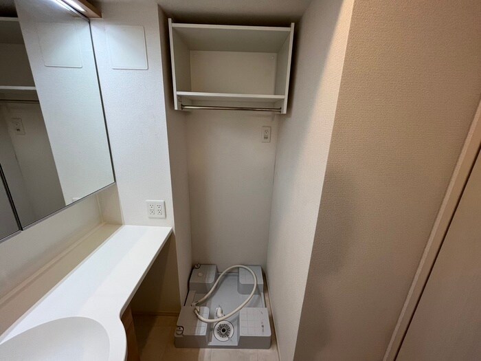 物件内観写真22　(洗濯機置場)