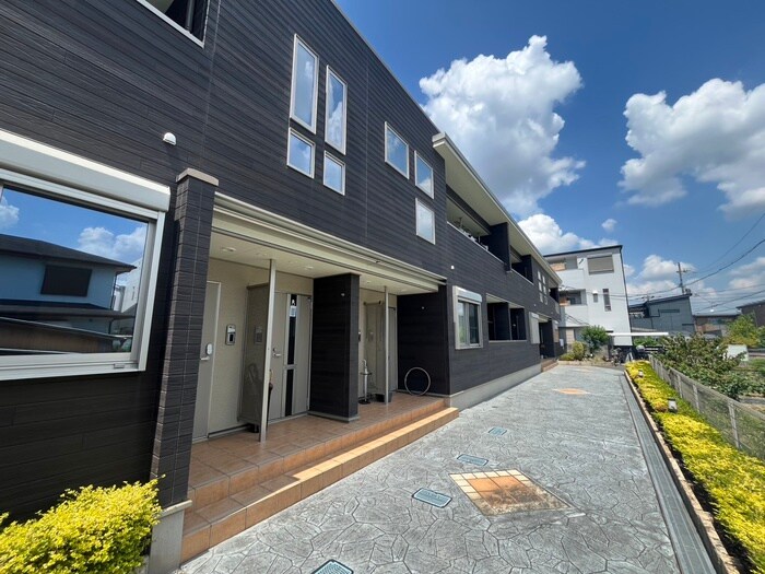 物件外観写真2　(外観写真)