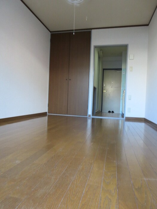 物件内観写真5　(居室)