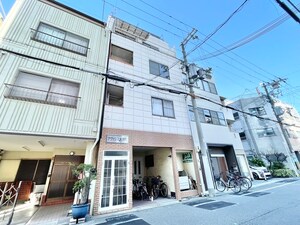 アヴァンス弁天町外観写真