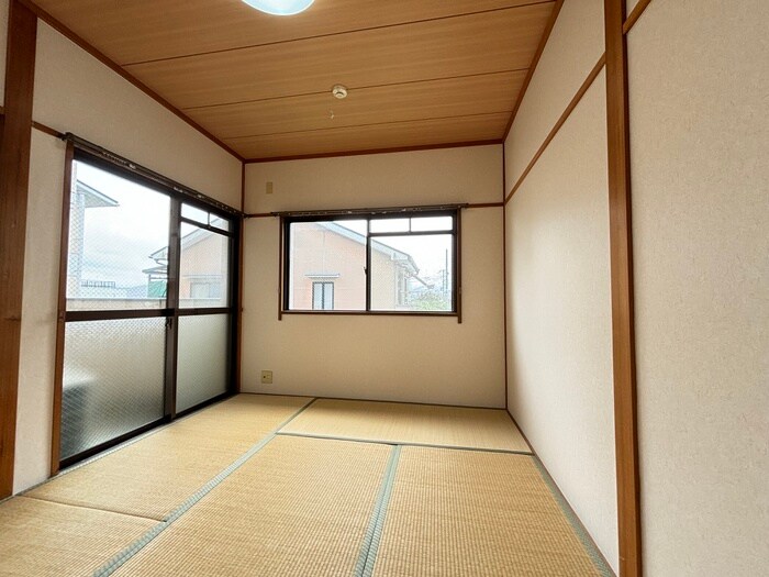 物件内観写真10　(居室)