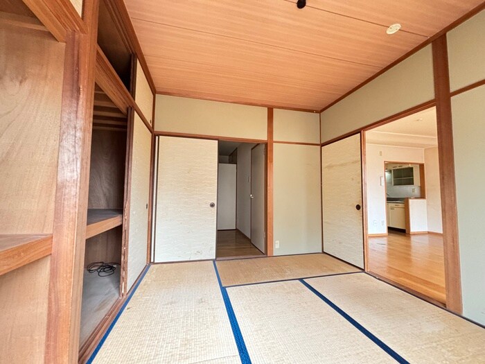 物件内観写真10　(居室)