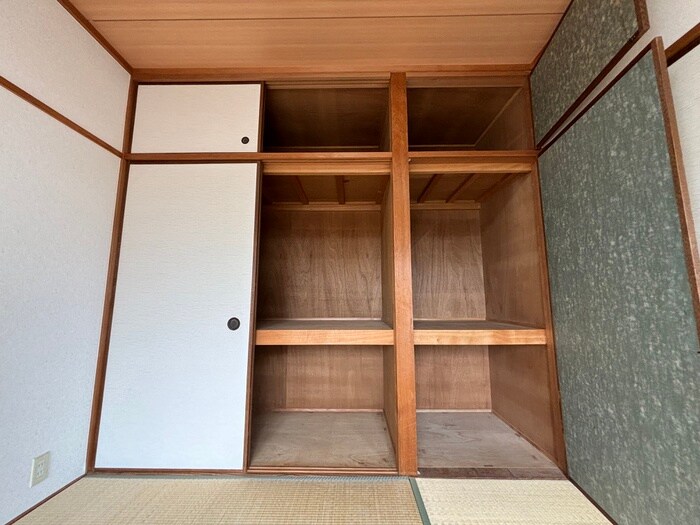 物件内観写真11　(収納)