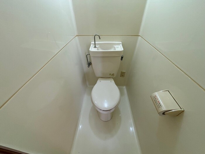 物件内観写真16　(トイレ)