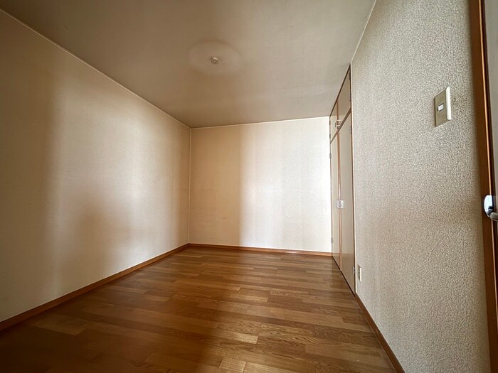 物件内観写真17　(居室)