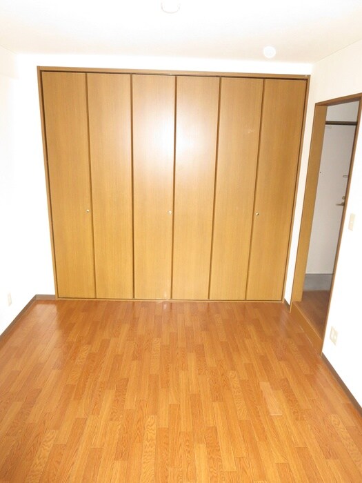 物件内観写真5　(居室)