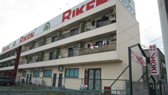 物件外観写真3　(外観写真)