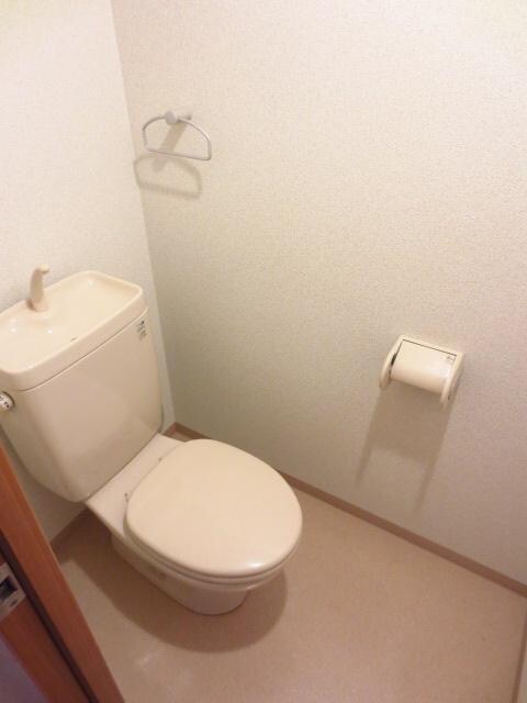 物件内観写真14　(トイレ)