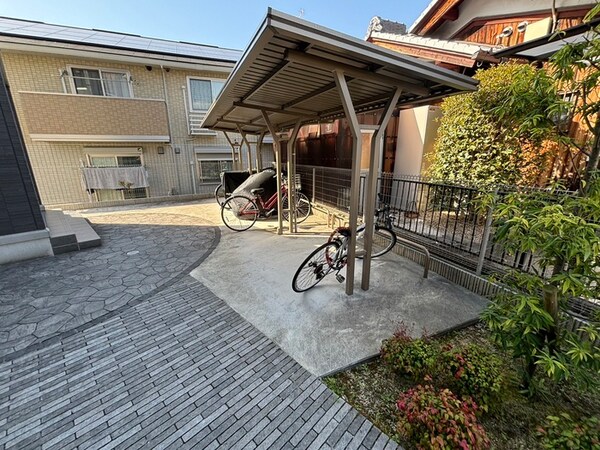駐輪場