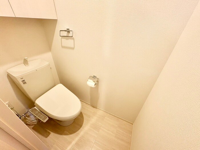 物件内観写真11　(トイレ)