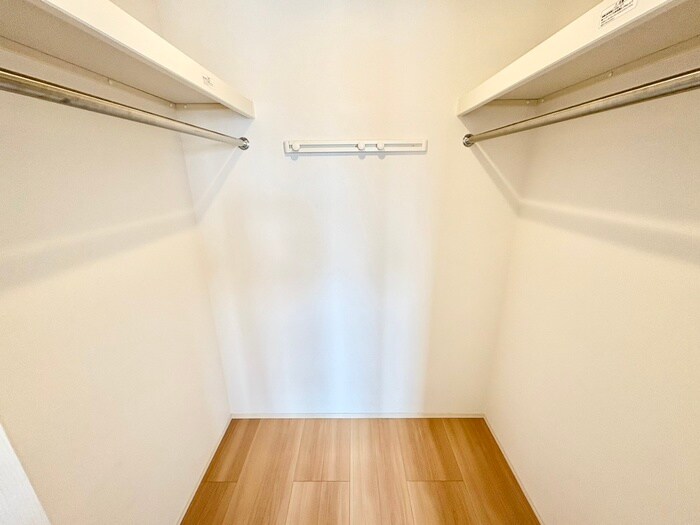 物件内観写真14　(収納)