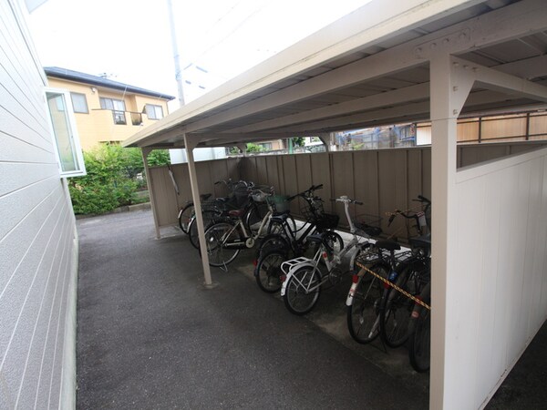 駐輪場