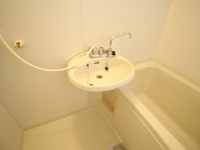 物件内観写真12　(洗面)