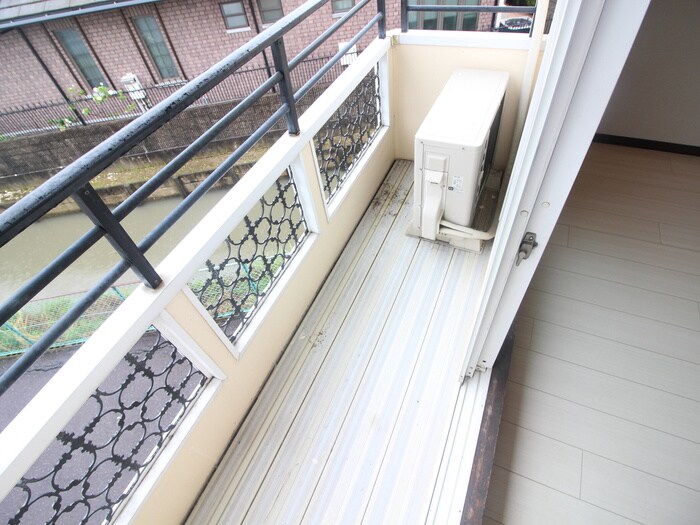 物件内観写真16　(ベランダ・バルコニー)