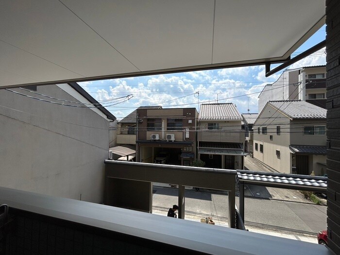 物件内観写真12　(室内からの展望)