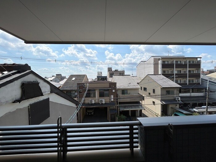 物件内観写真12　(室内からの展望)