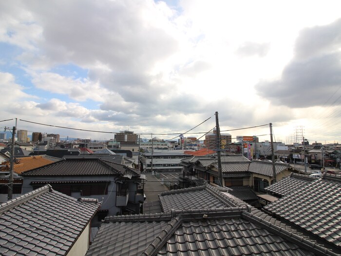 物件内観写真18　(室内からの展望)