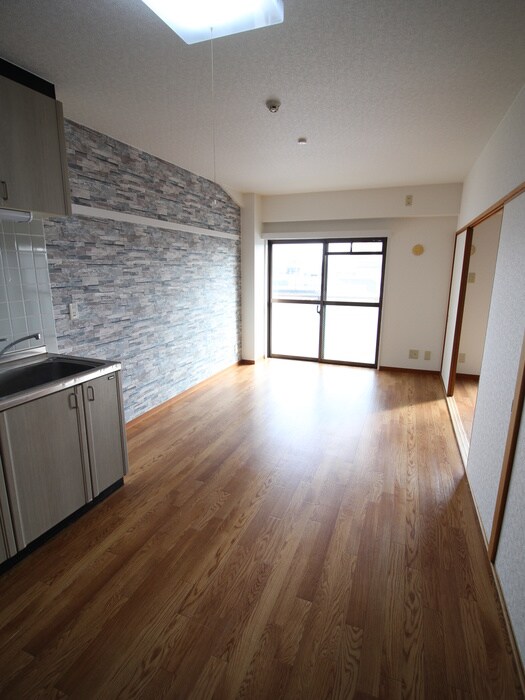 物件内観写真19　(居室)