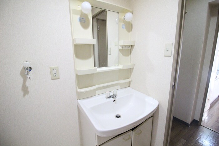 物件内観写真12　(洗面)