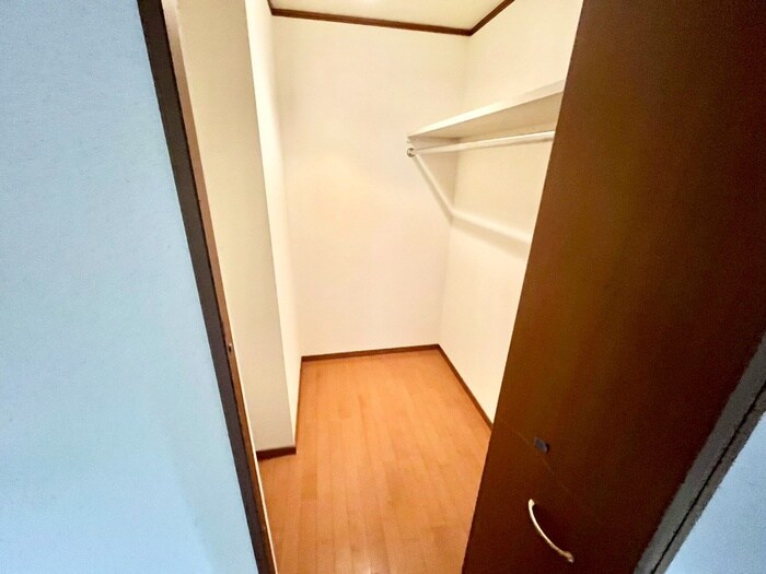 物件内観写真14　(収納)