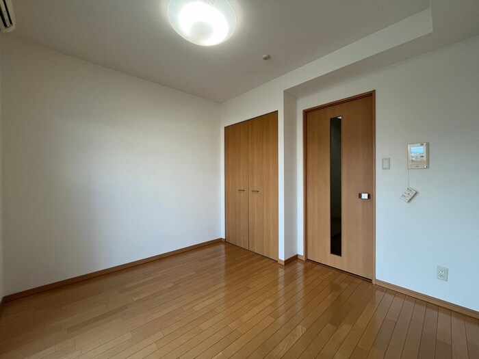 物件内観写真14　(居室)