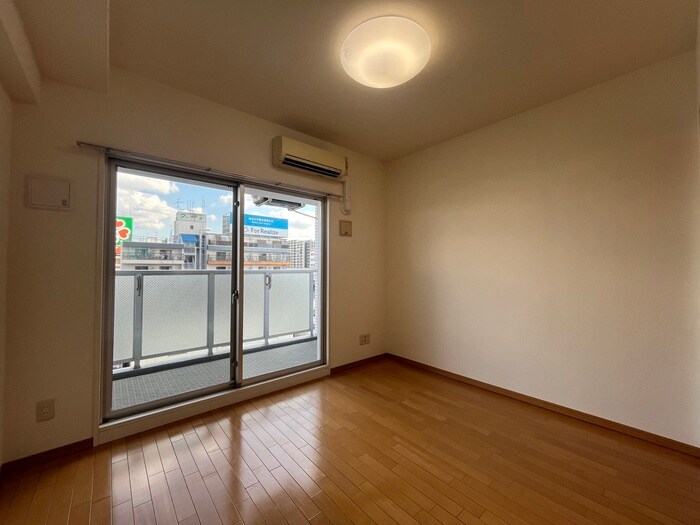 物件内観写真15　(居室)