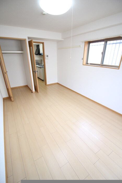 物件内観写真11　(居室)