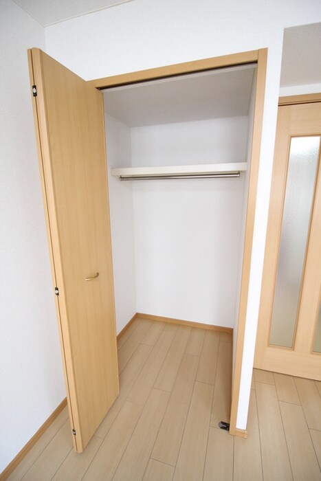 物件内観写真16　(収納)