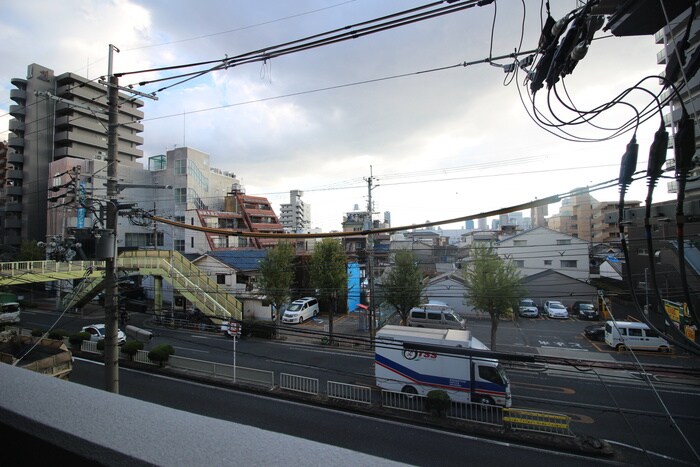 物件内観写真17　(室内からの展望)