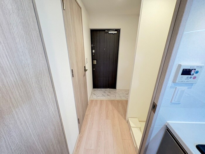 物件内観写真18　(廊下)