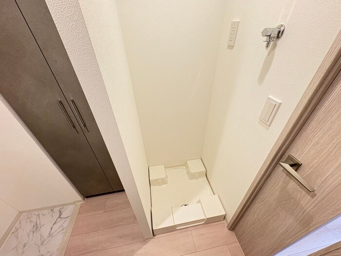 物件内観写真22　(洗濯機置場)