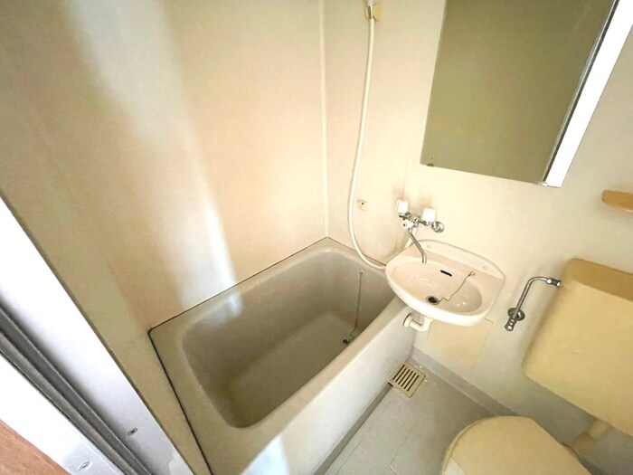 物件内観写真12　(バス／シャワールーム等)