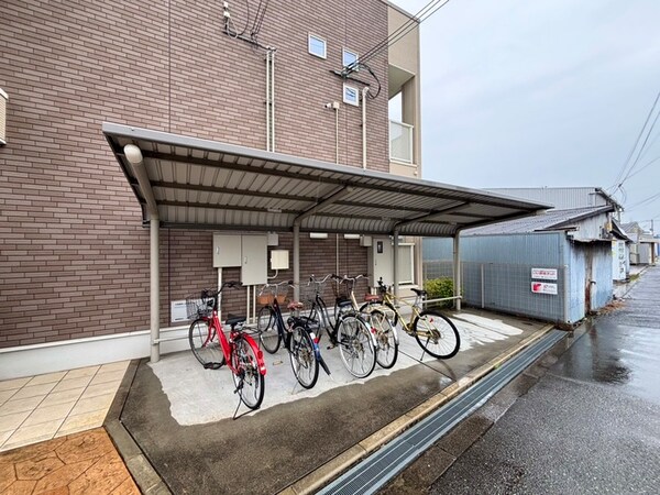 駐輪場