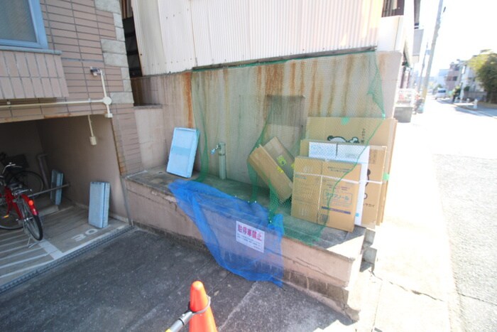 物件外観写真4　(建物設備)