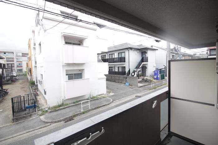 物件内観写真22　(室内からの展望)