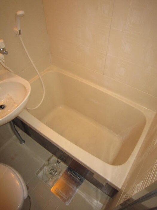 物件内観写真4　(バス／シャワールーム等)