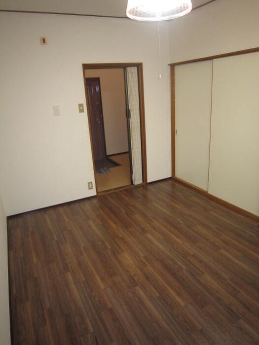 物件内観写真9　(内観写真)