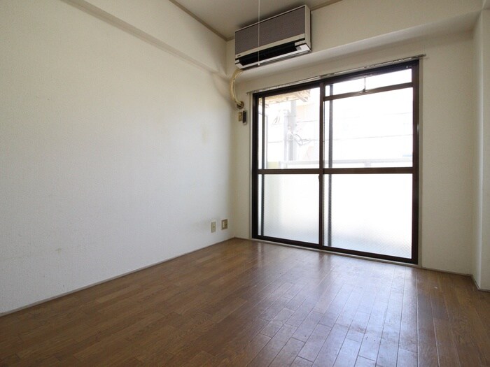 物件内観写真8　(内観写真)